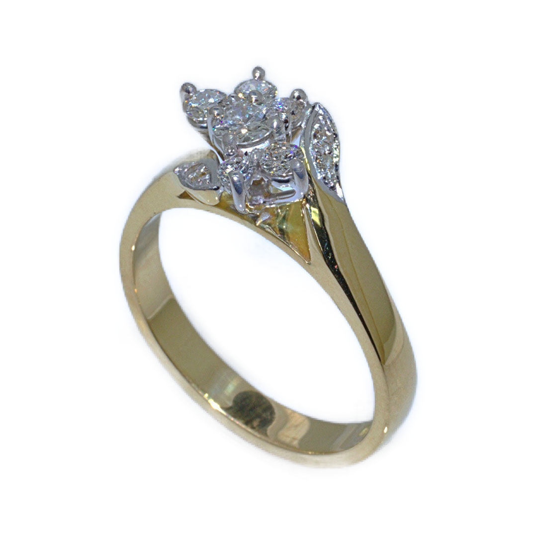 18k 2tone Claw Set Engagement Ring | Shadwicks Fine Jewellery